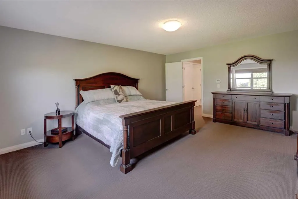 158 Cranridge Terrace SE