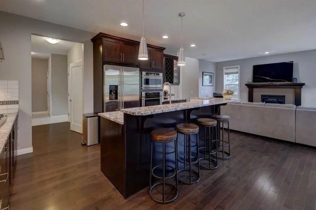 158 Cranridge Terrace SE