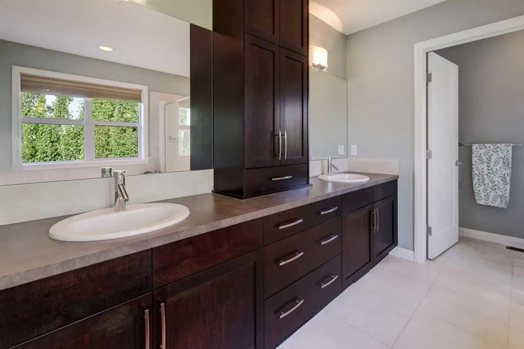 158 Cranridge Terrace SE