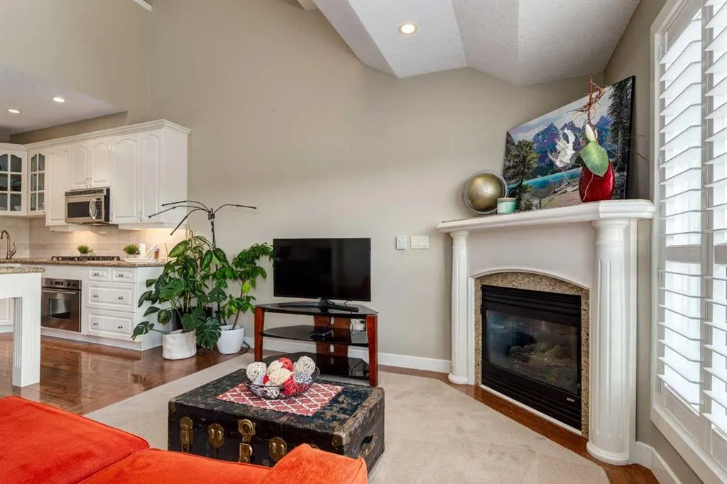 3412 Parkdale Boulevard NW, #406