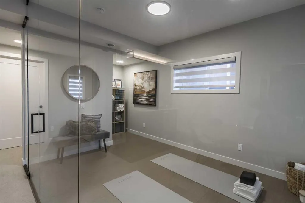 980 South Shore Terrace