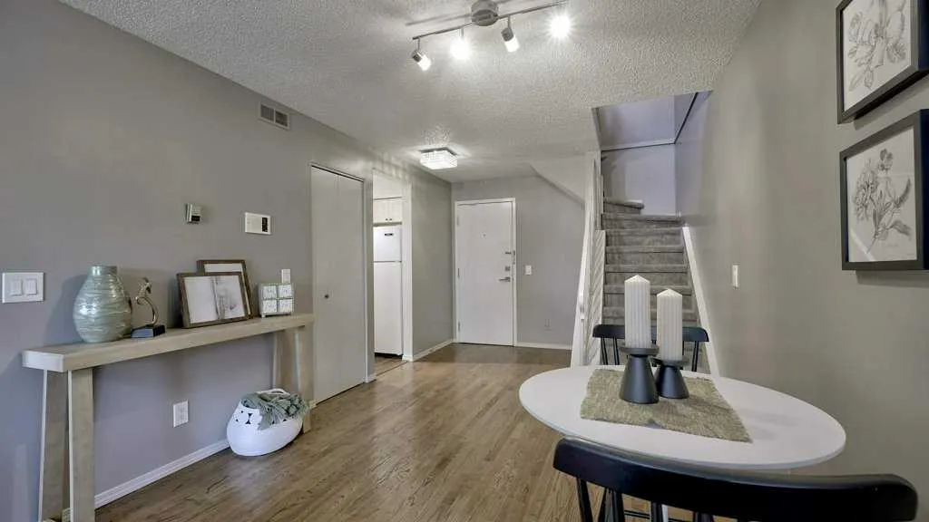 2218 30 Street SW, #307