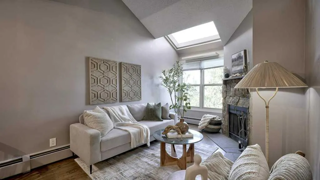 2218 30 Street SW, #307