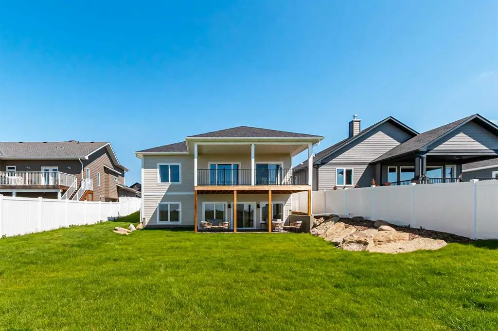 14 Vireo Avenue