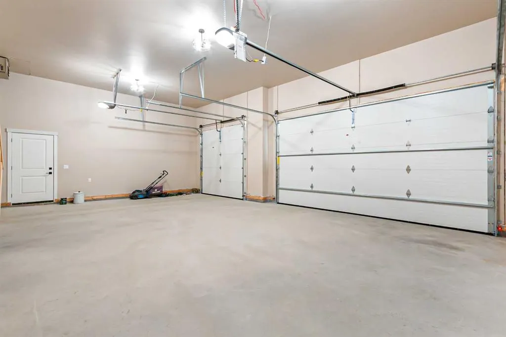 14 Vireo Avenue