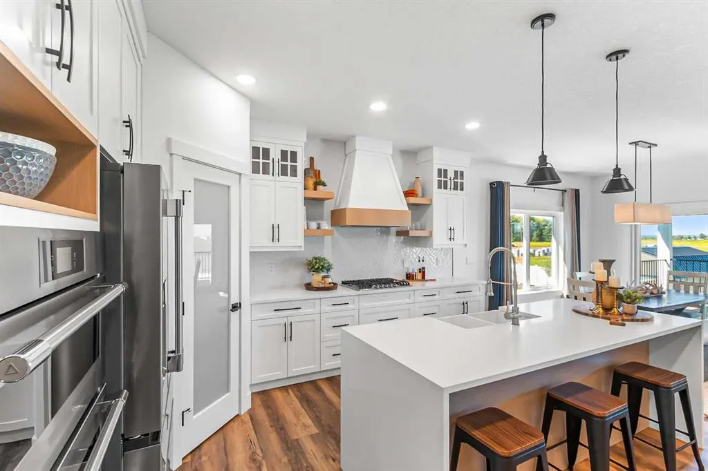 14 Vireo Avenue