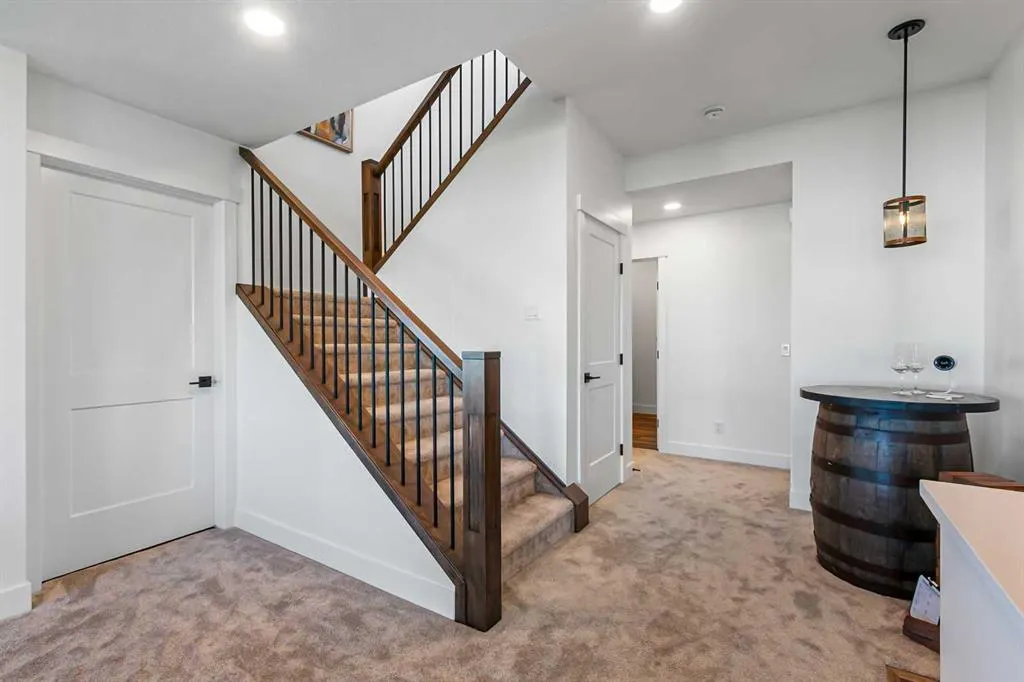 14 Vireo Avenue