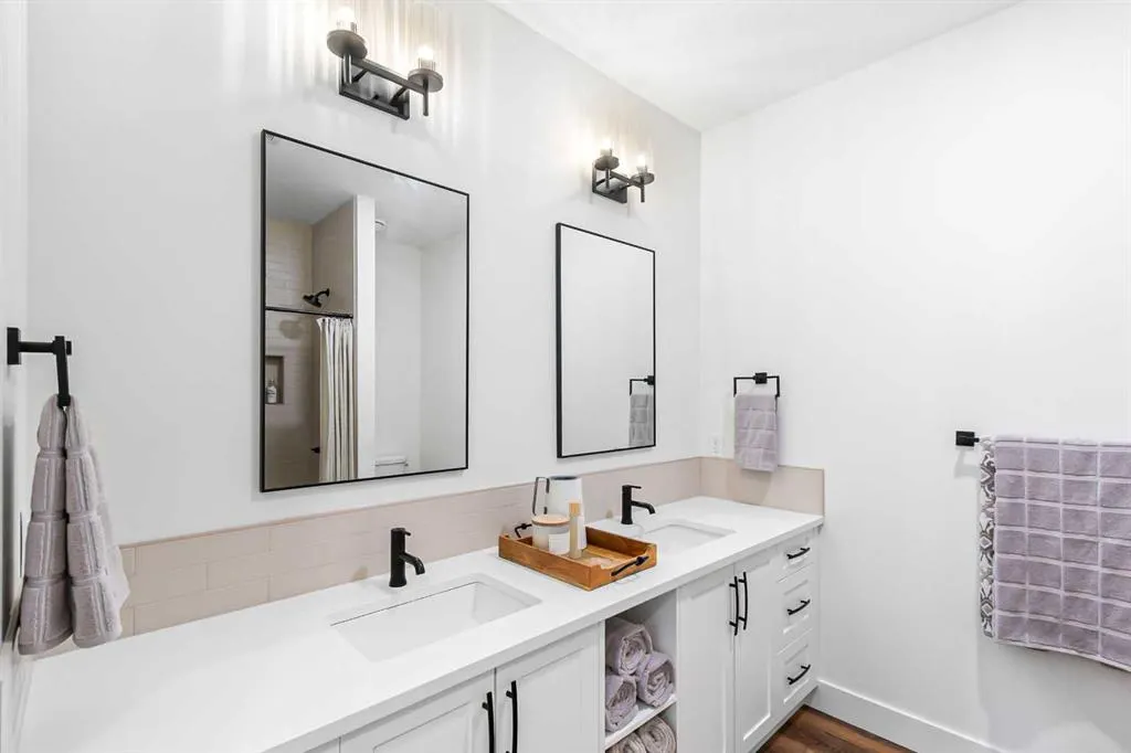 14 Vireo Avenue