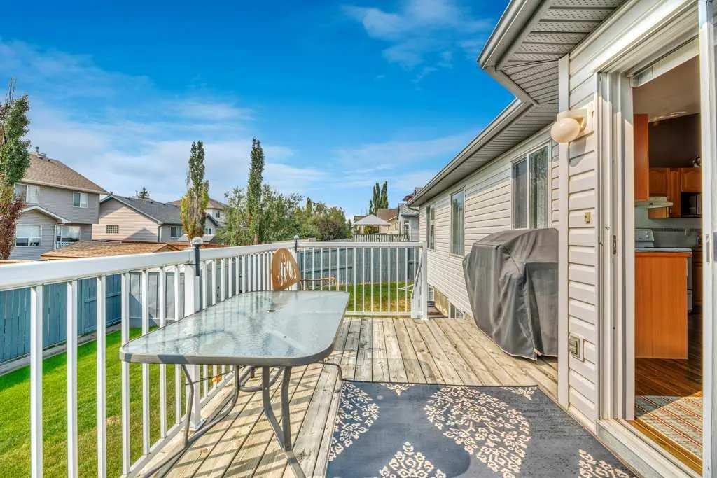 141 West Creek Crescent