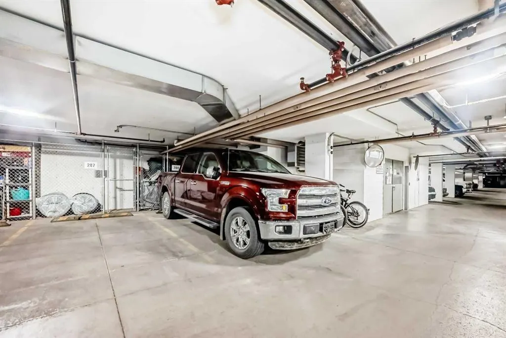20 Mahogany Mews SE, #119