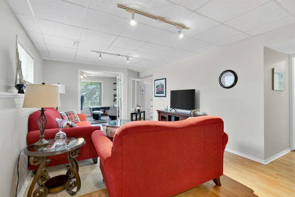 22 Somerside Manor SW