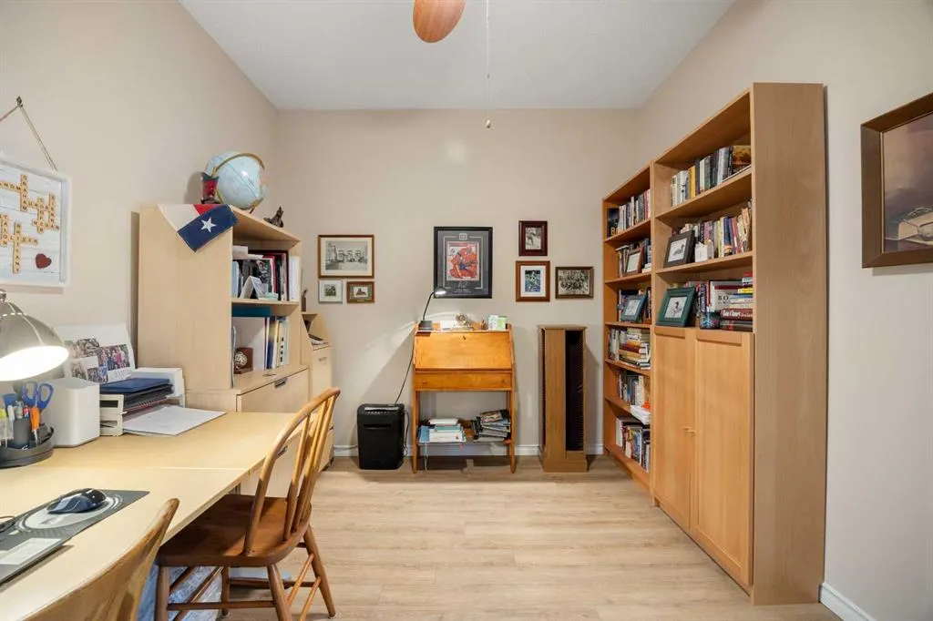1010 Arbour Lake Road NW, #1211