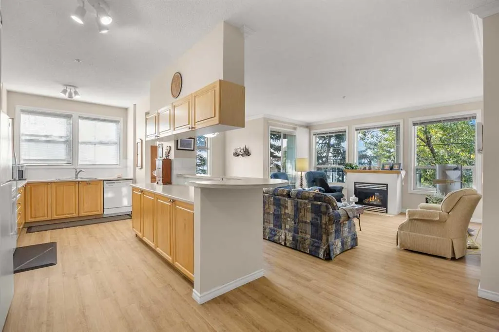 1010 Arbour Lake Road NW, #1211