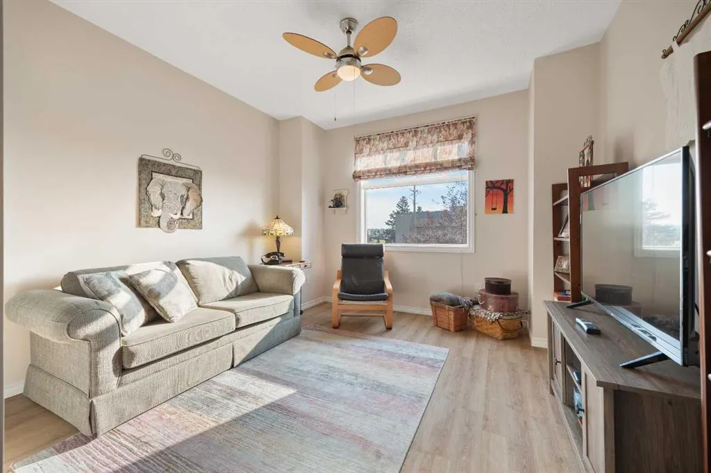 1010 Arbour Lake Road NW, #1211