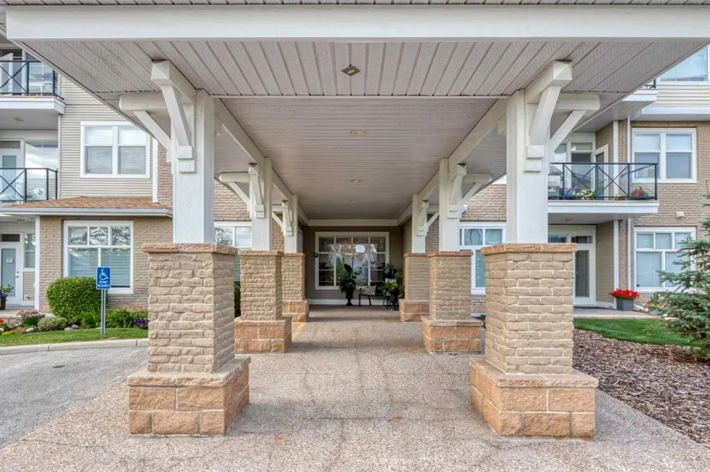 1010 Arbour Lake Road NW, #1211