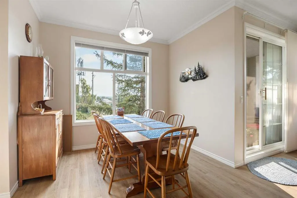 1010 Arbour Lake Road NW, #1211