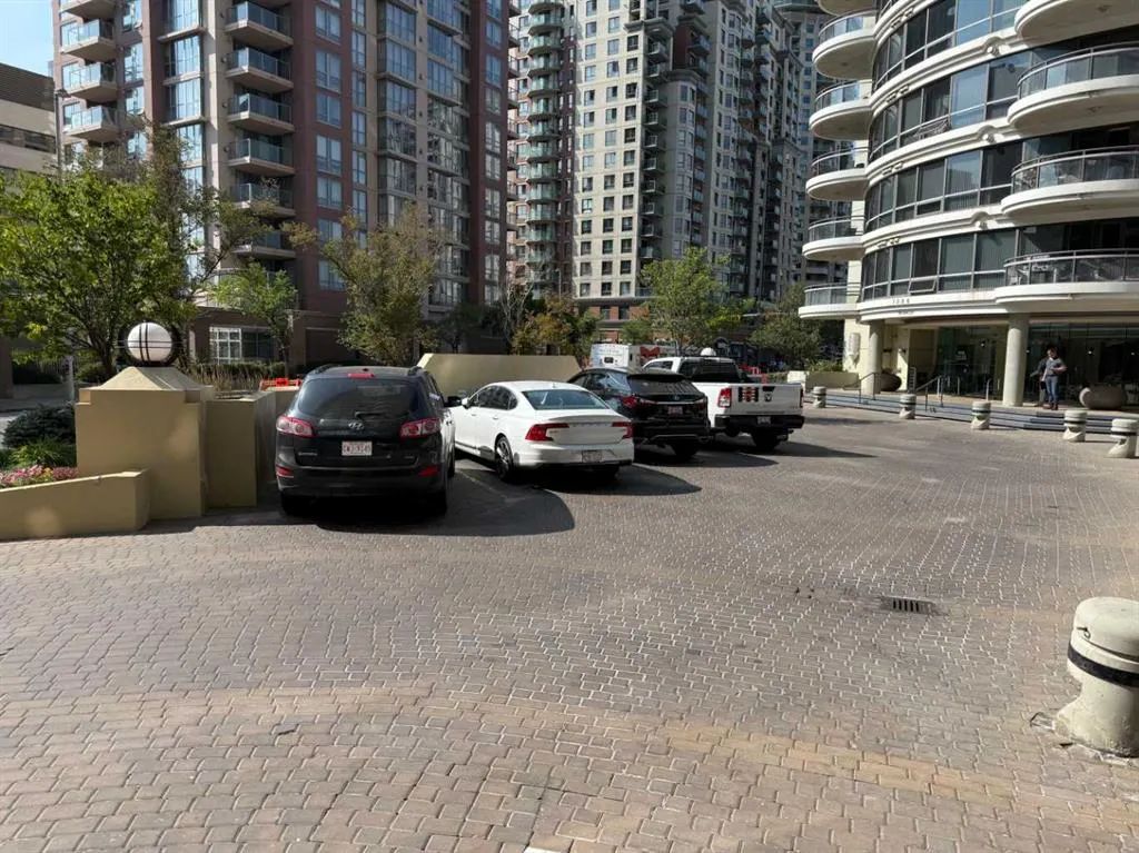 1078 6 Avenue SW, #1302