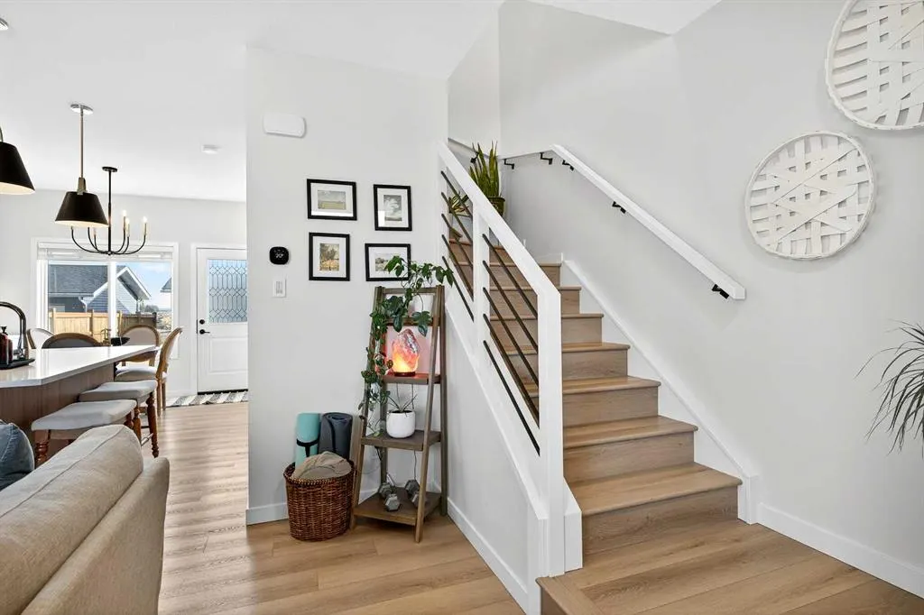 121 Ellen Close