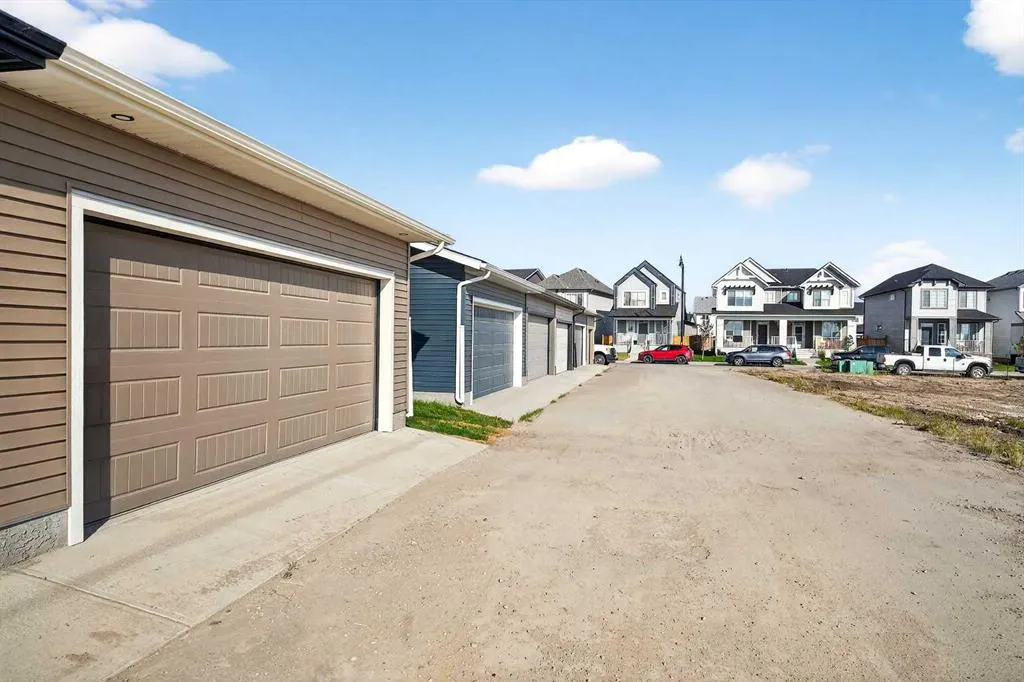 121 Ellen Close