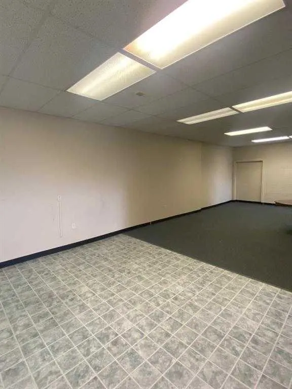 4720 50 Street, #Unit 9 & 10
