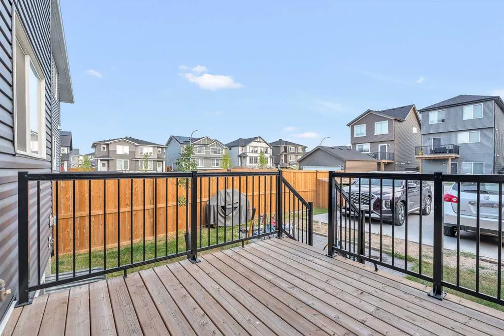 117 Ambleton Drive NW