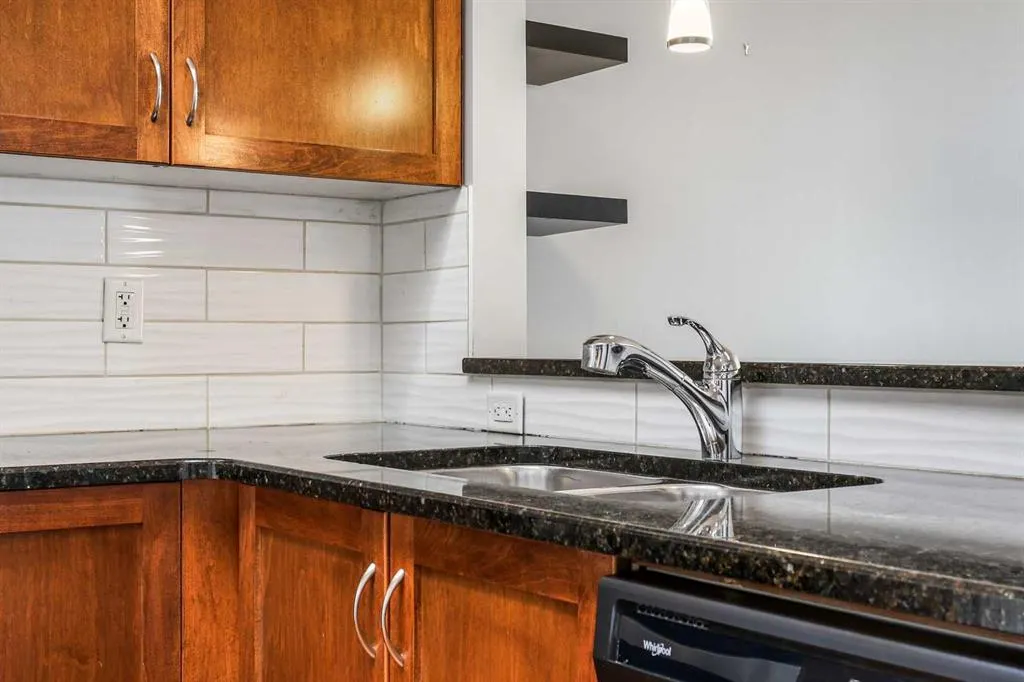 95 New Brighton Landing SE
