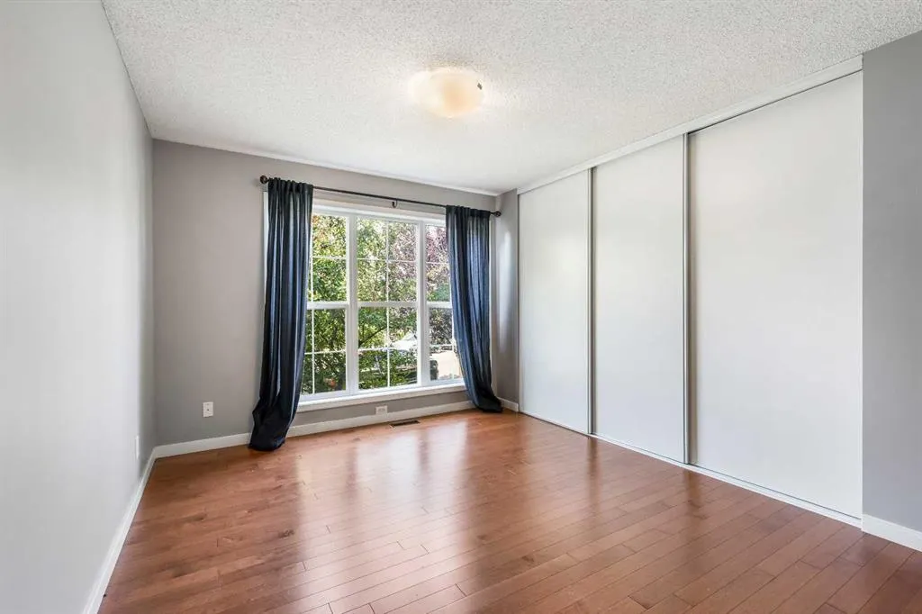 95 New Brighton Landing SE