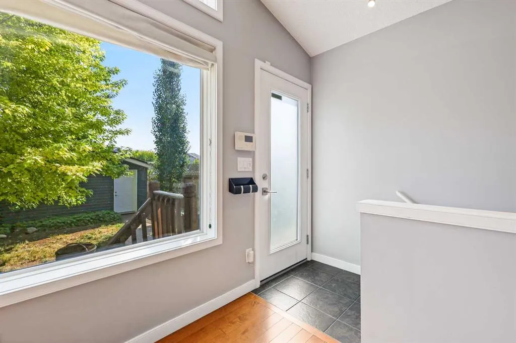95 New Brighton Landing SE