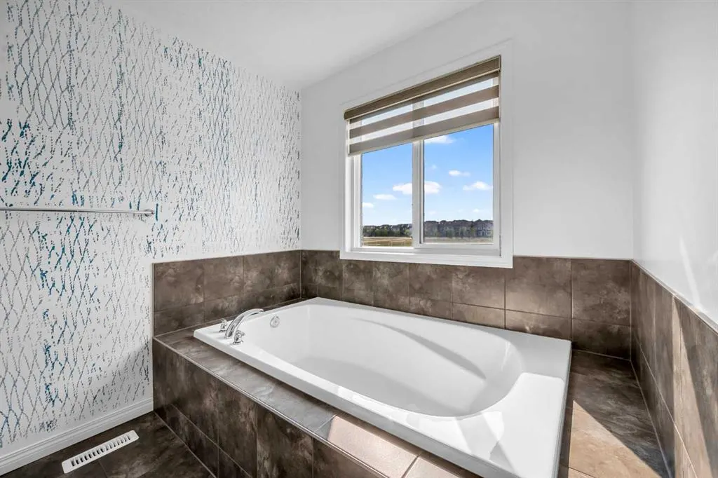 21 Cityscape Place NE