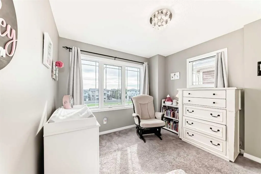 155 Windford Crescent SW