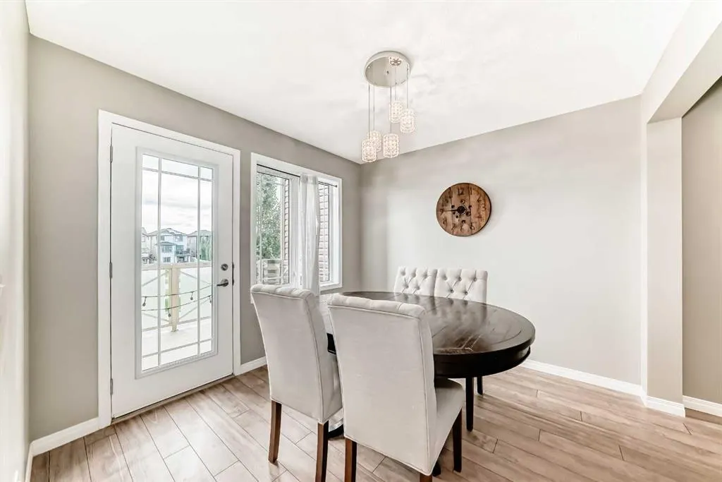 155 Windford Crescent SW
