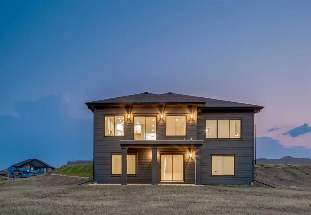 232 Red Tail Ridge SE