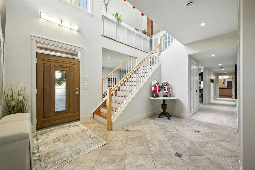 16 Spring Valley Lane SW