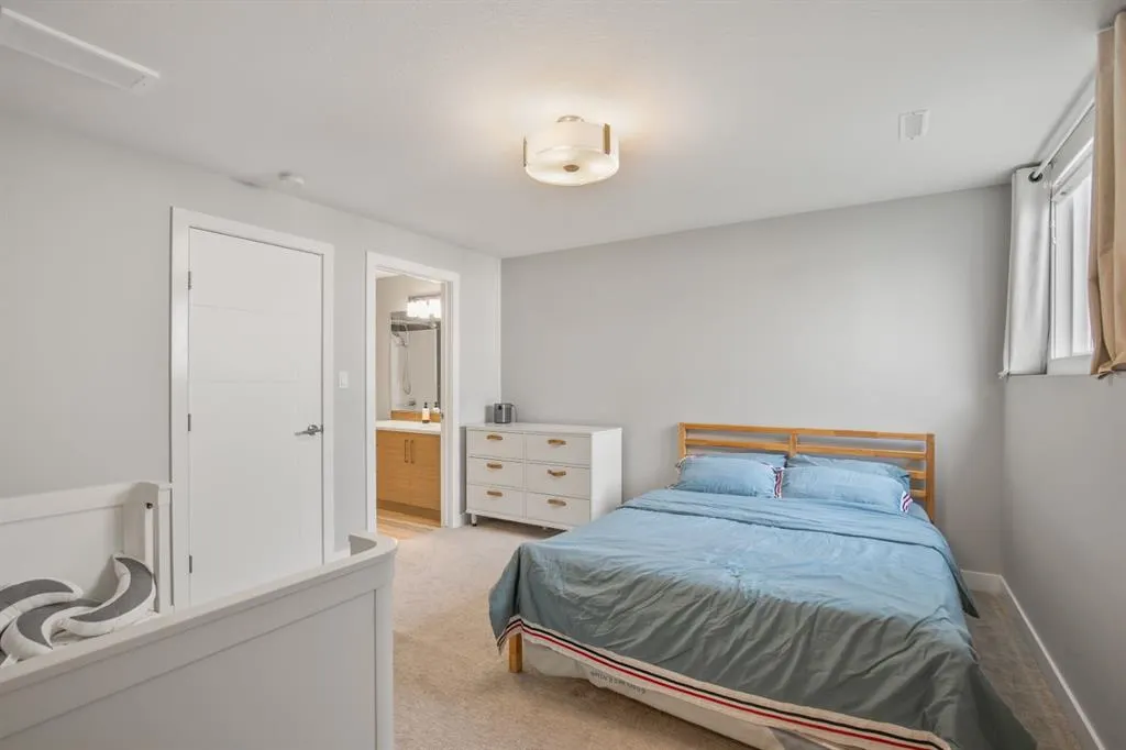 38 Evergreen Way