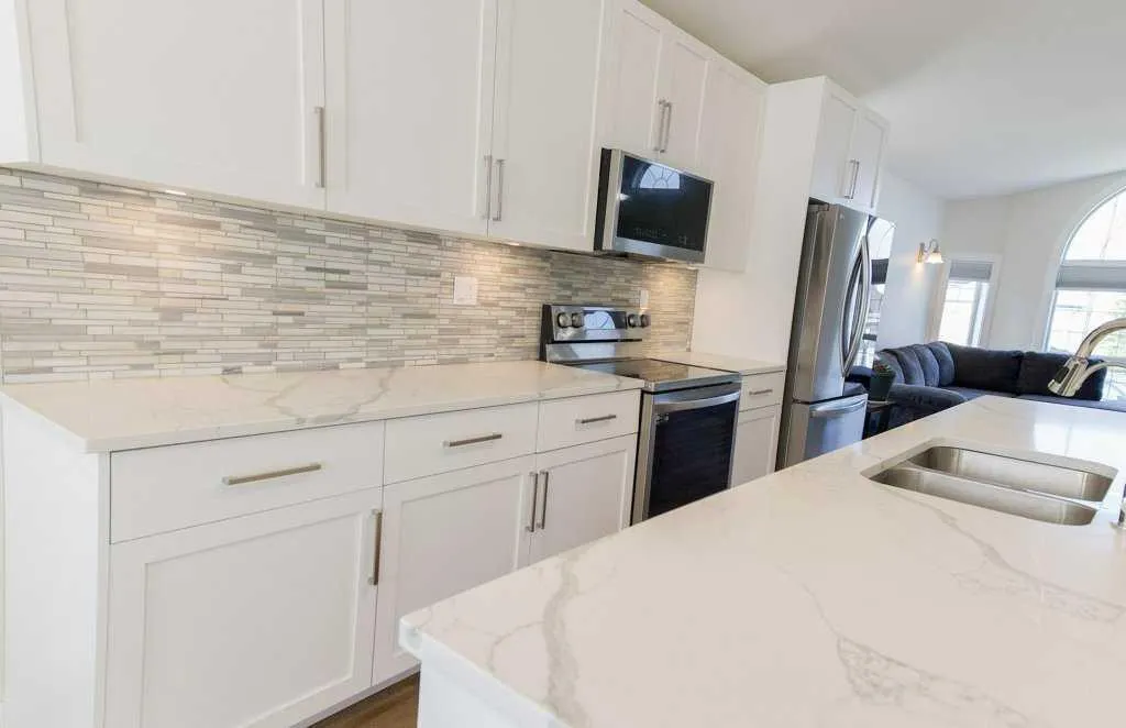 7 Langford Cres. Crescent