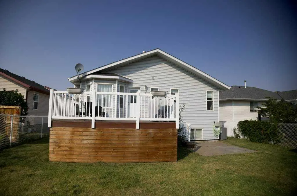7 Langford Cres. Crescent