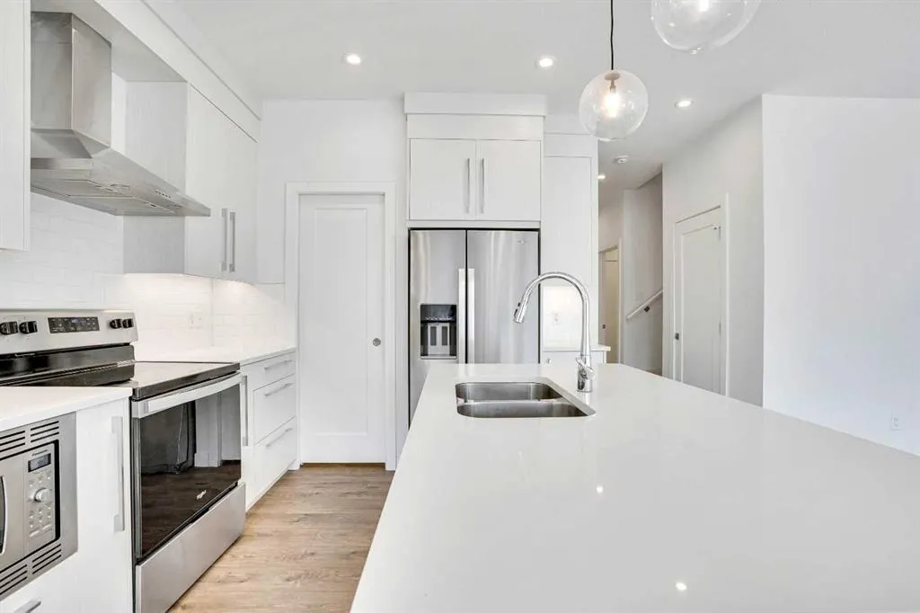 35 Walcrest Manor SE
