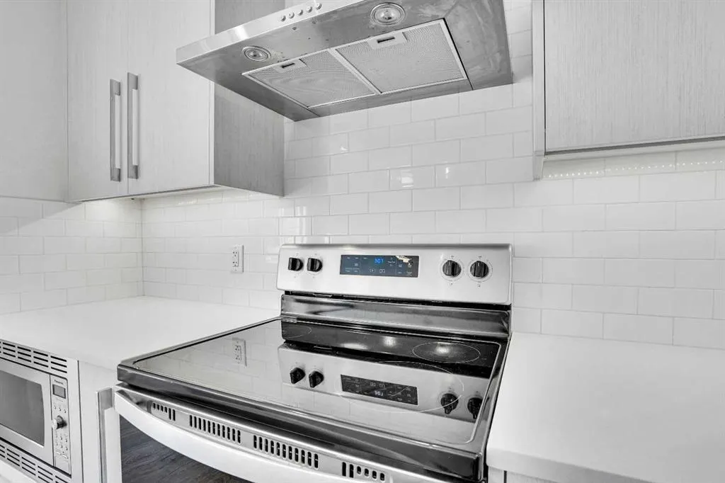 35 Walcrest Manor SE