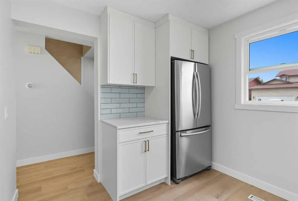 24 Castlebrook Rise NE