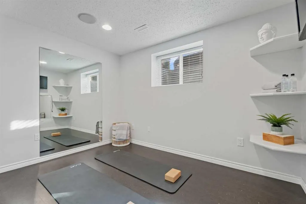 165 Crystal Green Drive
