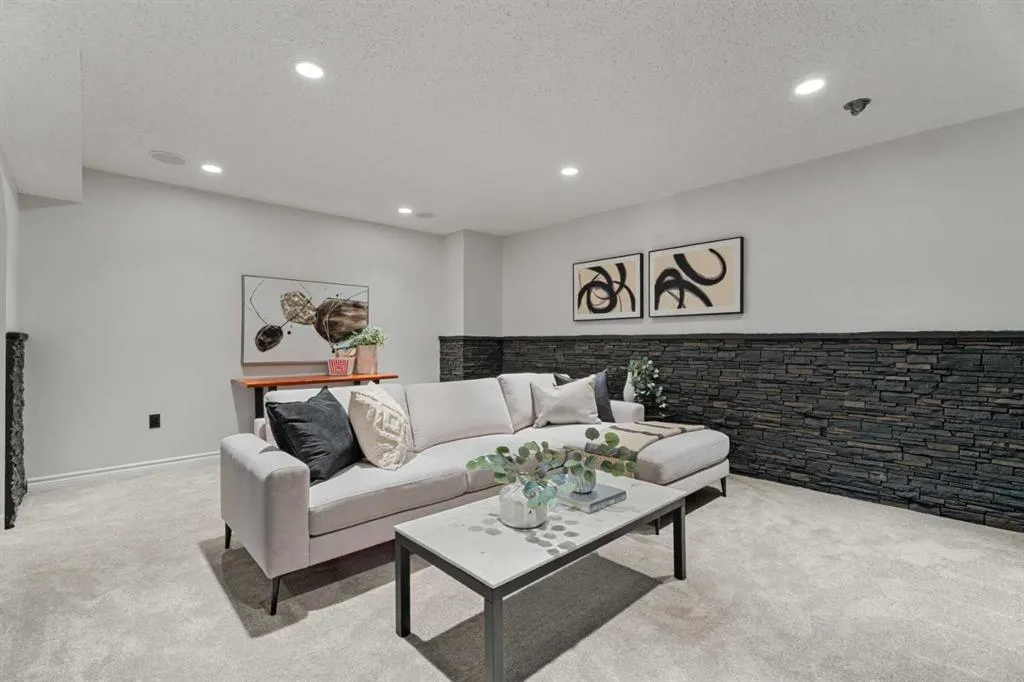 165 Crystal Green Drive
