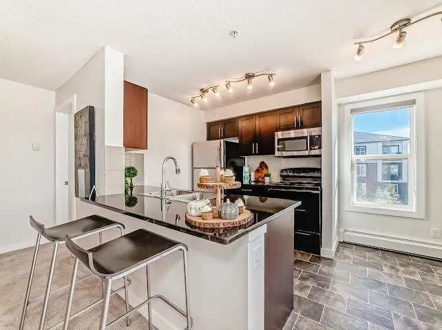 81 Legacy Boulevard SE, #2340