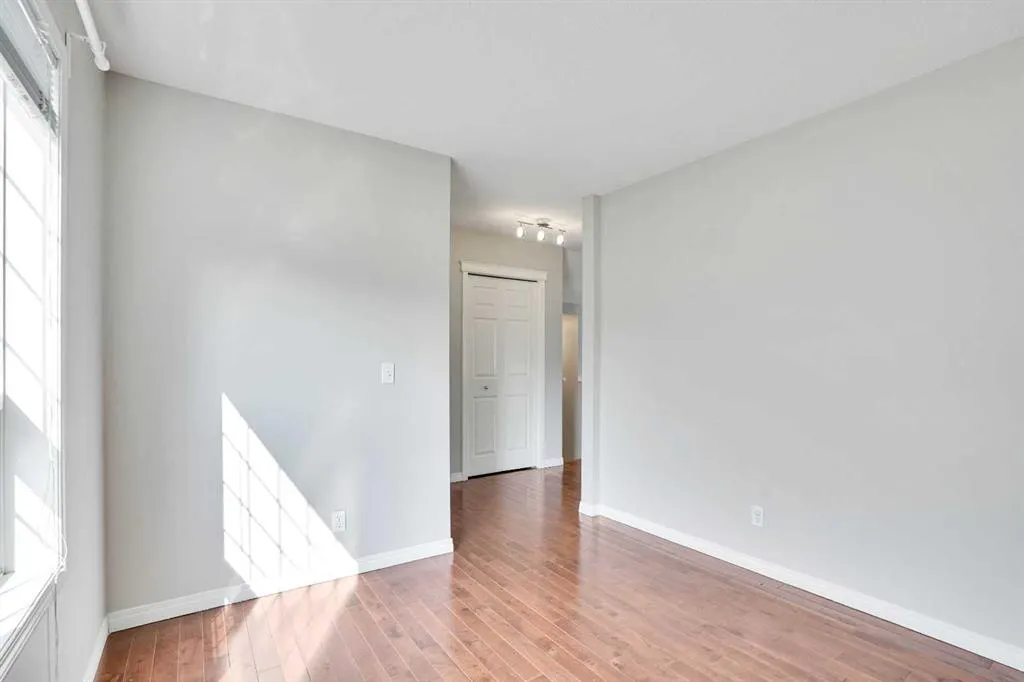 96 Eversyde Circle SW
