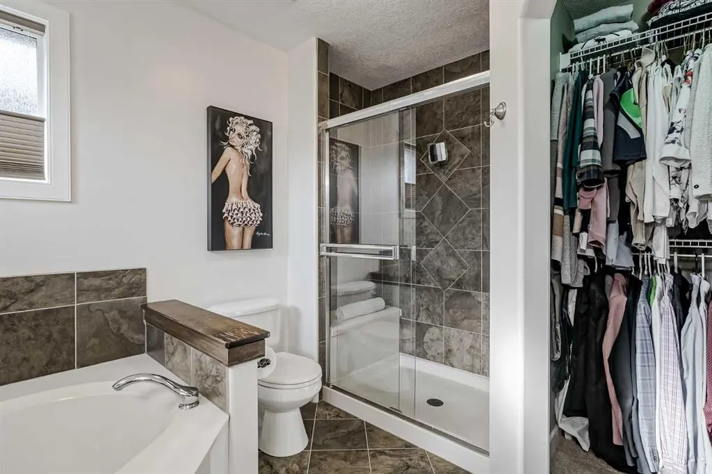 477 Tuscany Ravine Road NW