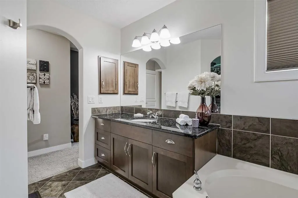477 Tuscany Ravine Road NW