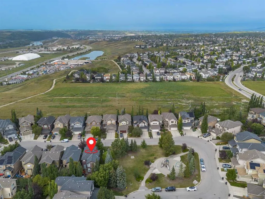 477 Tuscany Ravine Road NW