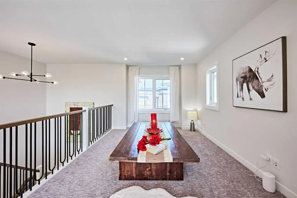 468 Discovery Place SW
