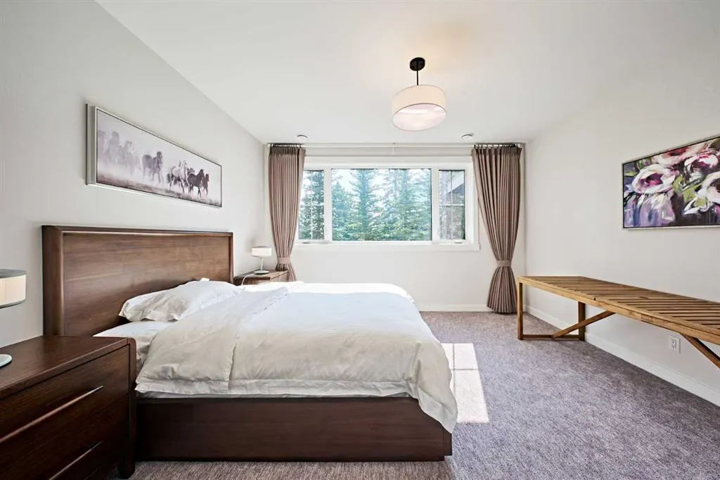 468 Discovery Place SW
