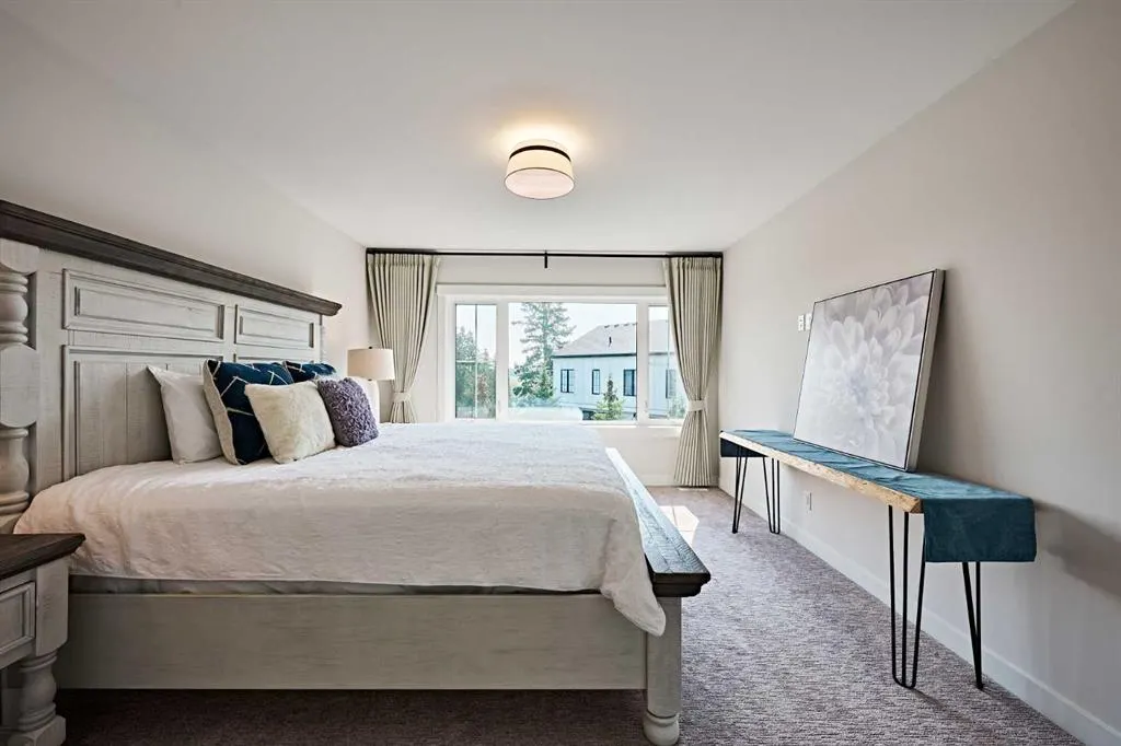 468 Discovery Place SW