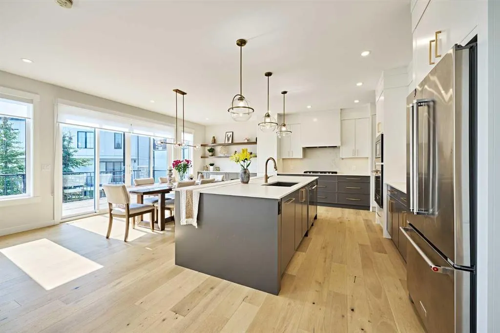 468 Discovery Place SW